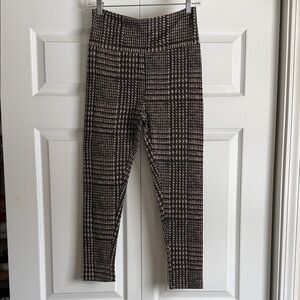 Vintage Havana Black and Tan Houndstooth Leggings